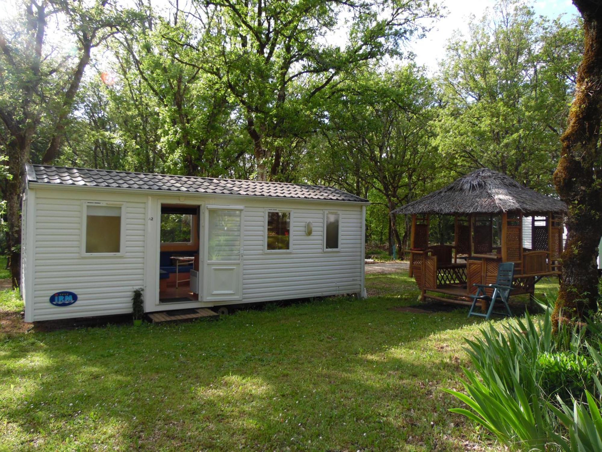 Camping Les Paillotes Payrac Exteriér fotografie